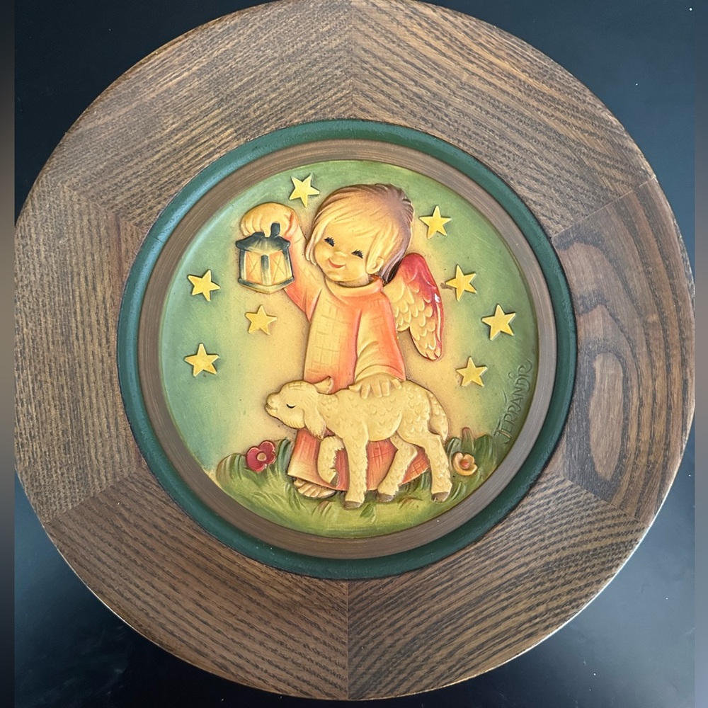 Vintage 1978 Christmas Plate “Leading the Way”